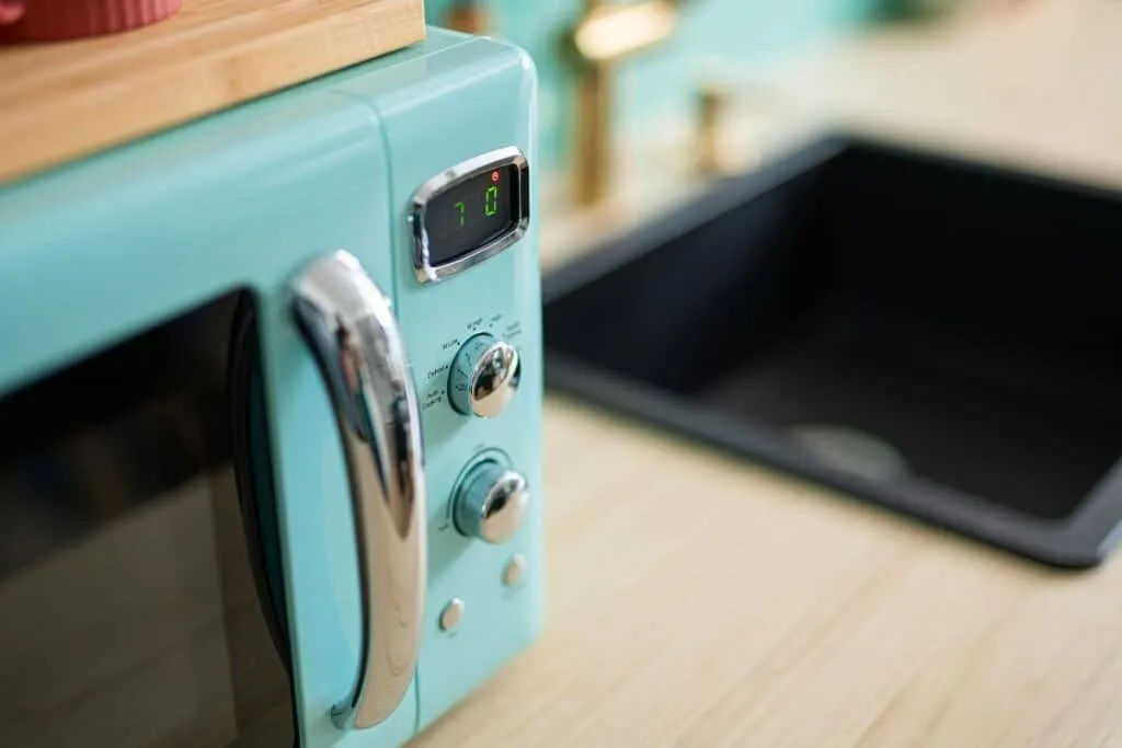 Der überraschende Trick zur Desinfektion von Küchenschwämmen