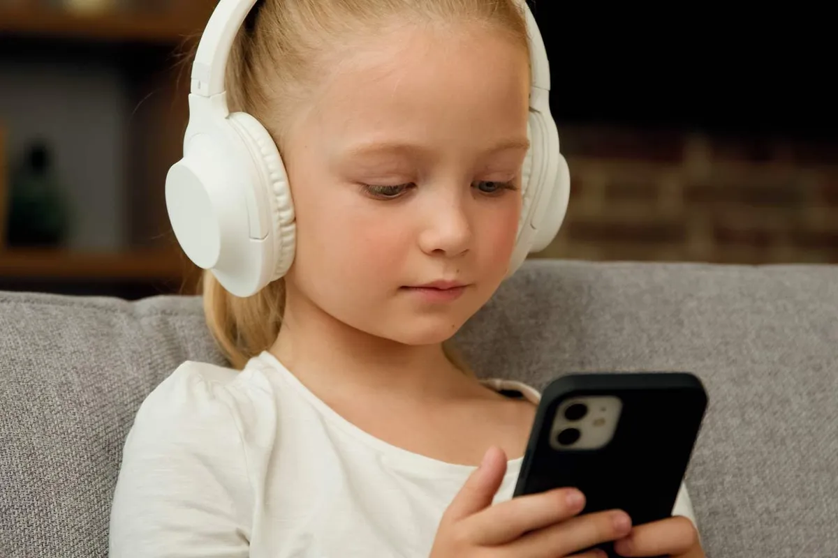 Wann ist der Moment für das erste Handy?