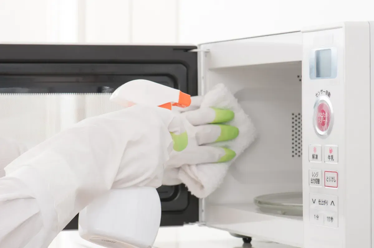 Spritzfreie Mikrowelle: So einfach geht’s ohne lästige Spritzer
